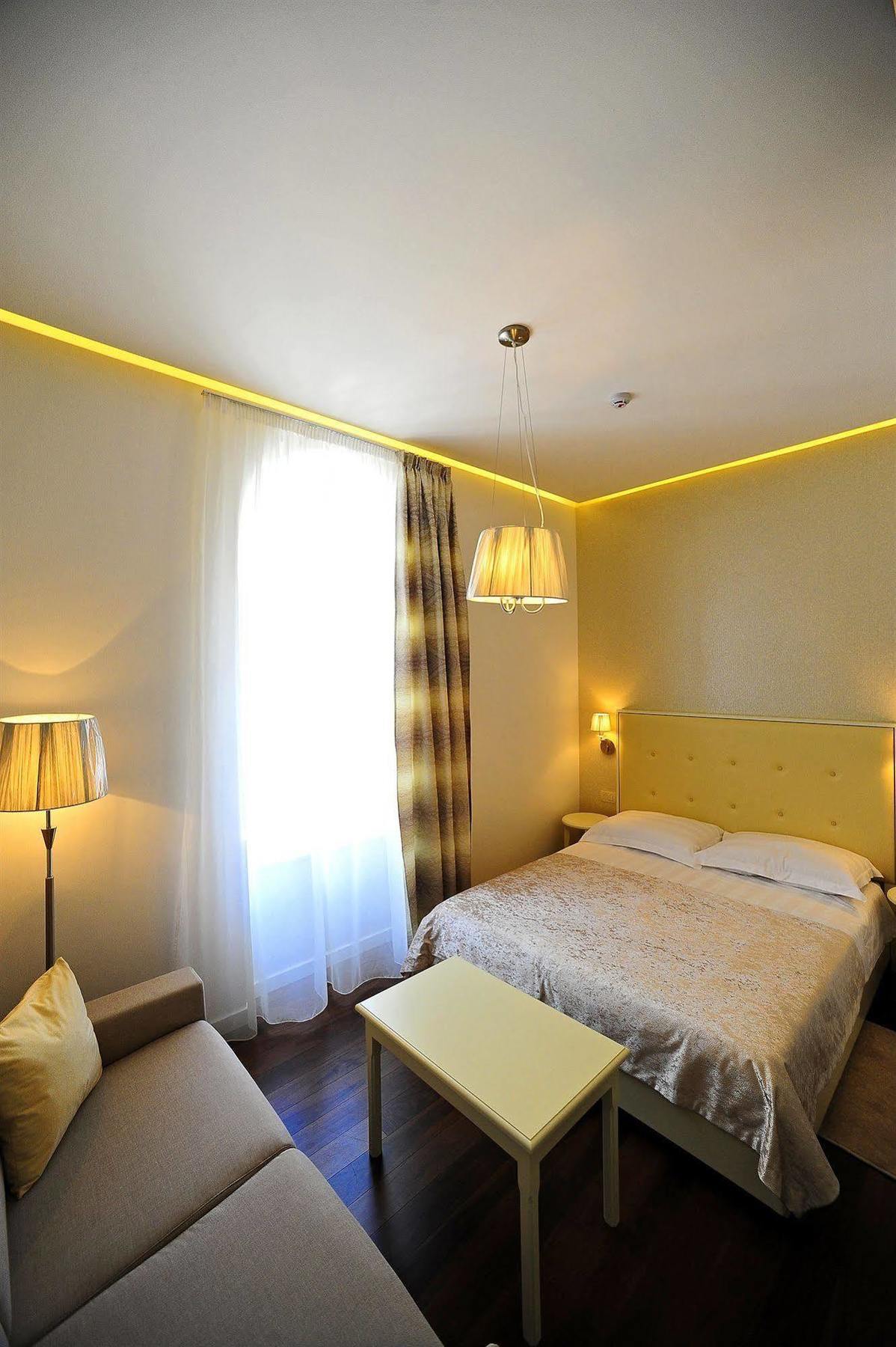 Olea Luxury Rooms Спліт Екстер'єр фото